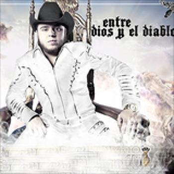 Album Entre Dios Y El Diablo de Gerardo Ortiz